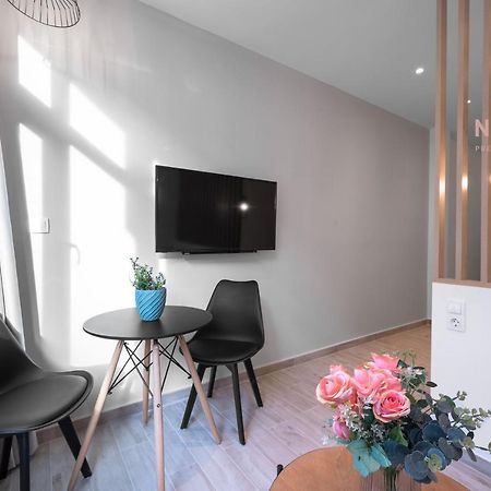 V1 Boutique Rooms, Nilie Hospitality Mgmt Солун Екстериор снимка