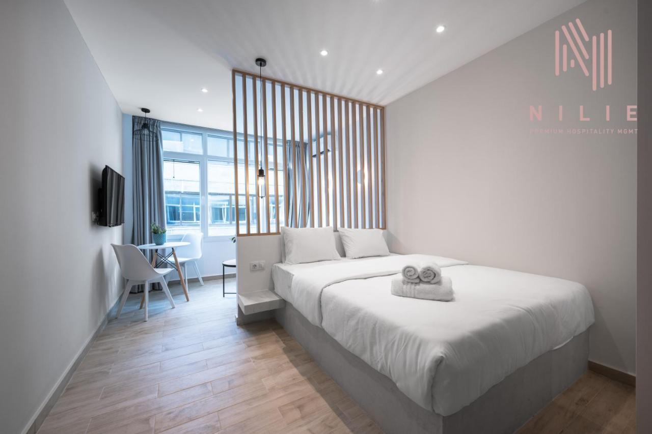 V1 Boutique Rooms, Nilie Hospitality Mgmt Солун Екстериор снимка
