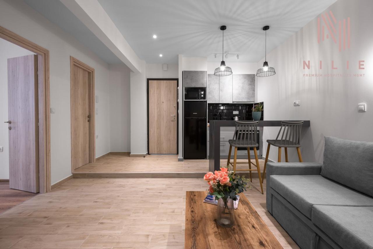 V1 Boutique Rooms, Nilie Hospitality Mgmt Солун Екстериор снимка